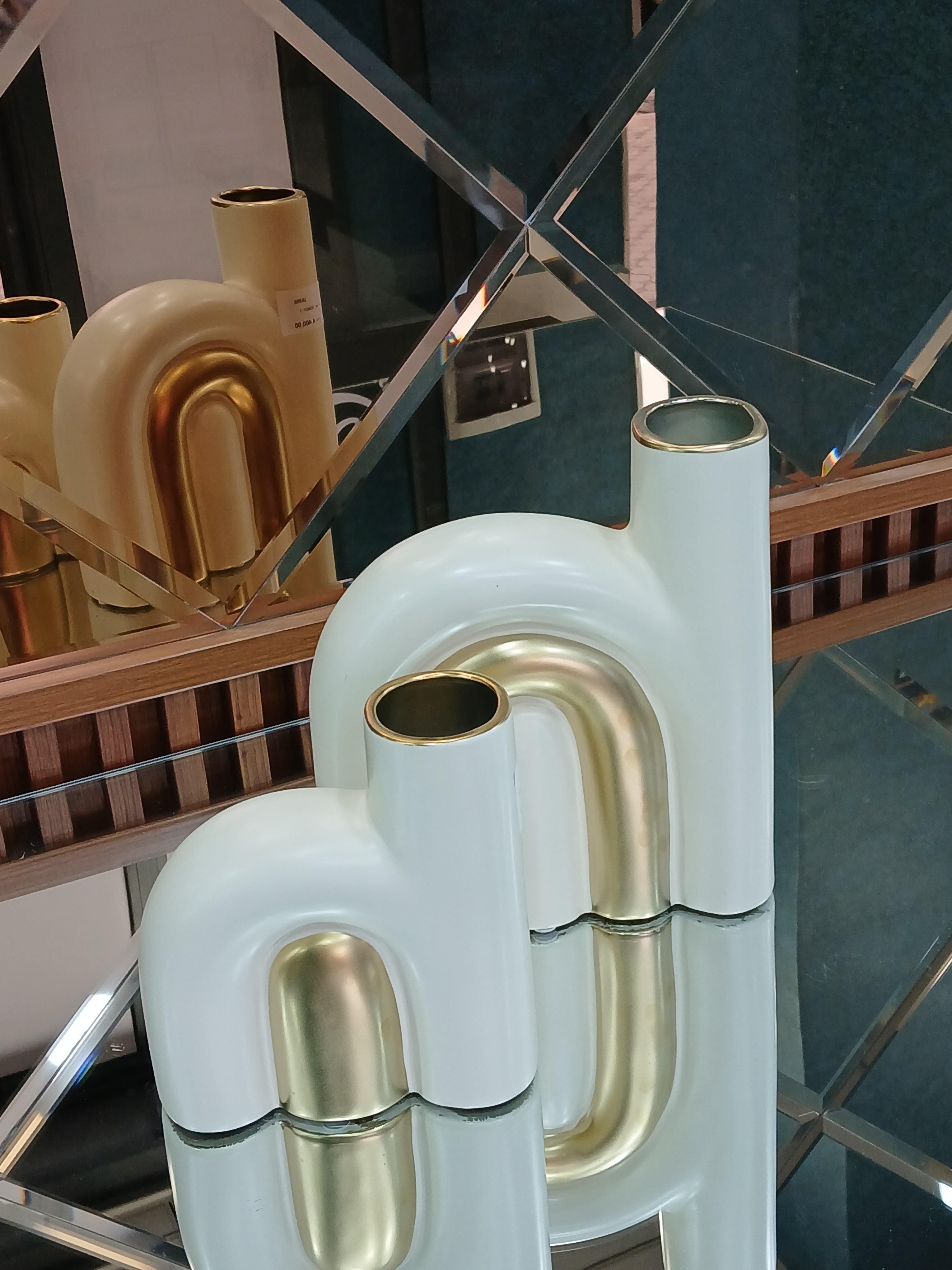 Curved Modern Decorative Vase Set – White & Gold